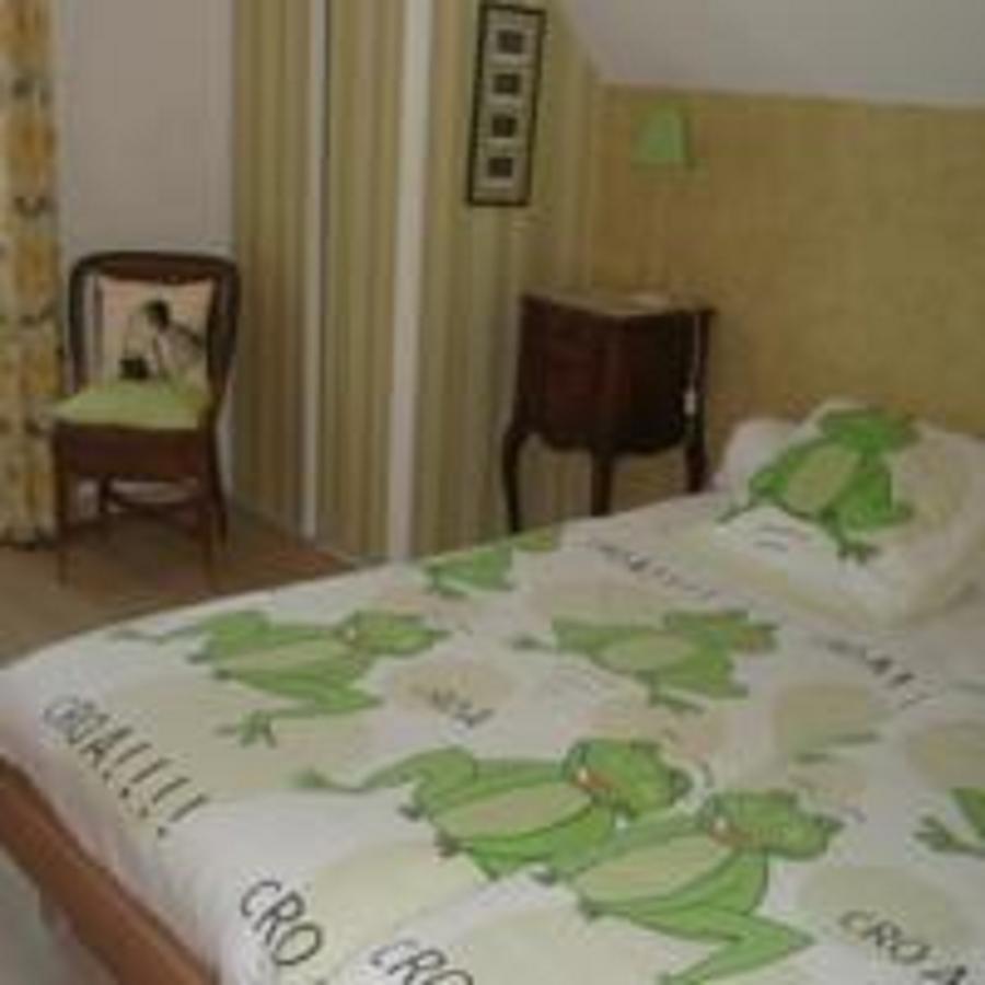 Au Rendez Vous De L'Auxois B&B Essey Номер фото